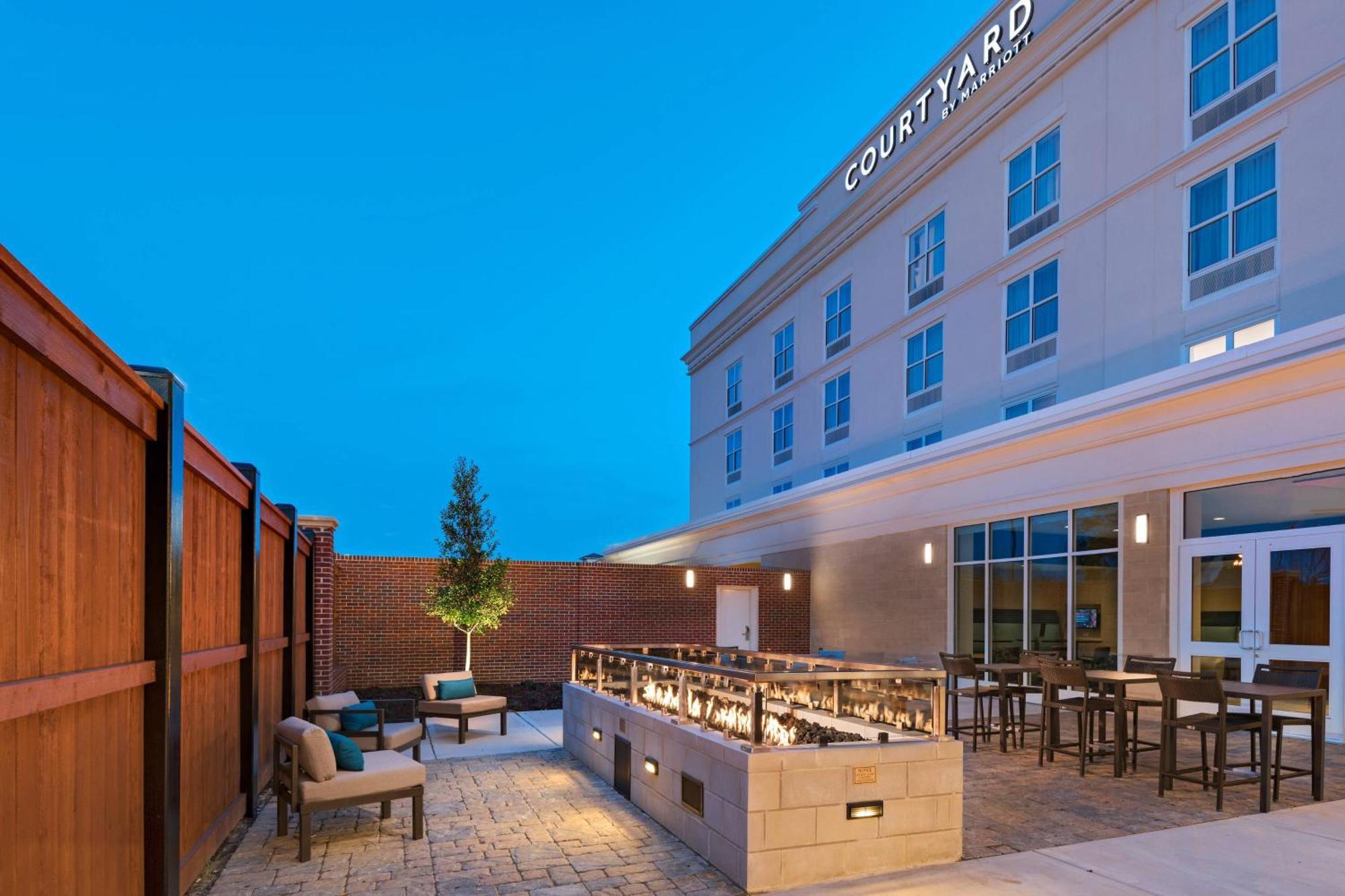 Hotel Courtyard By Marriott Jackson Madison Exterior foto